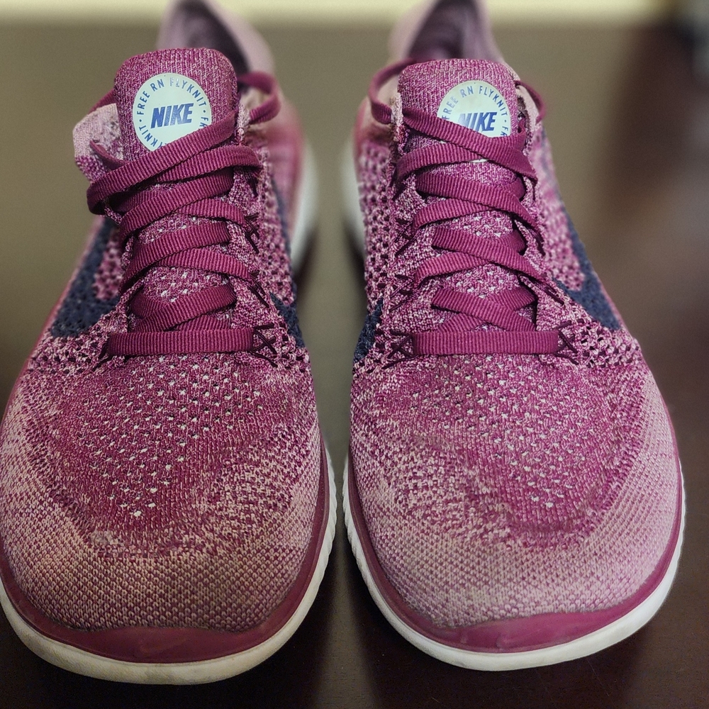 Nike Women's Pink Running Shoes